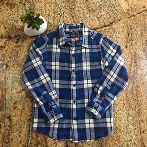 Children’s Place- boys plaid dress shirt size 5/6